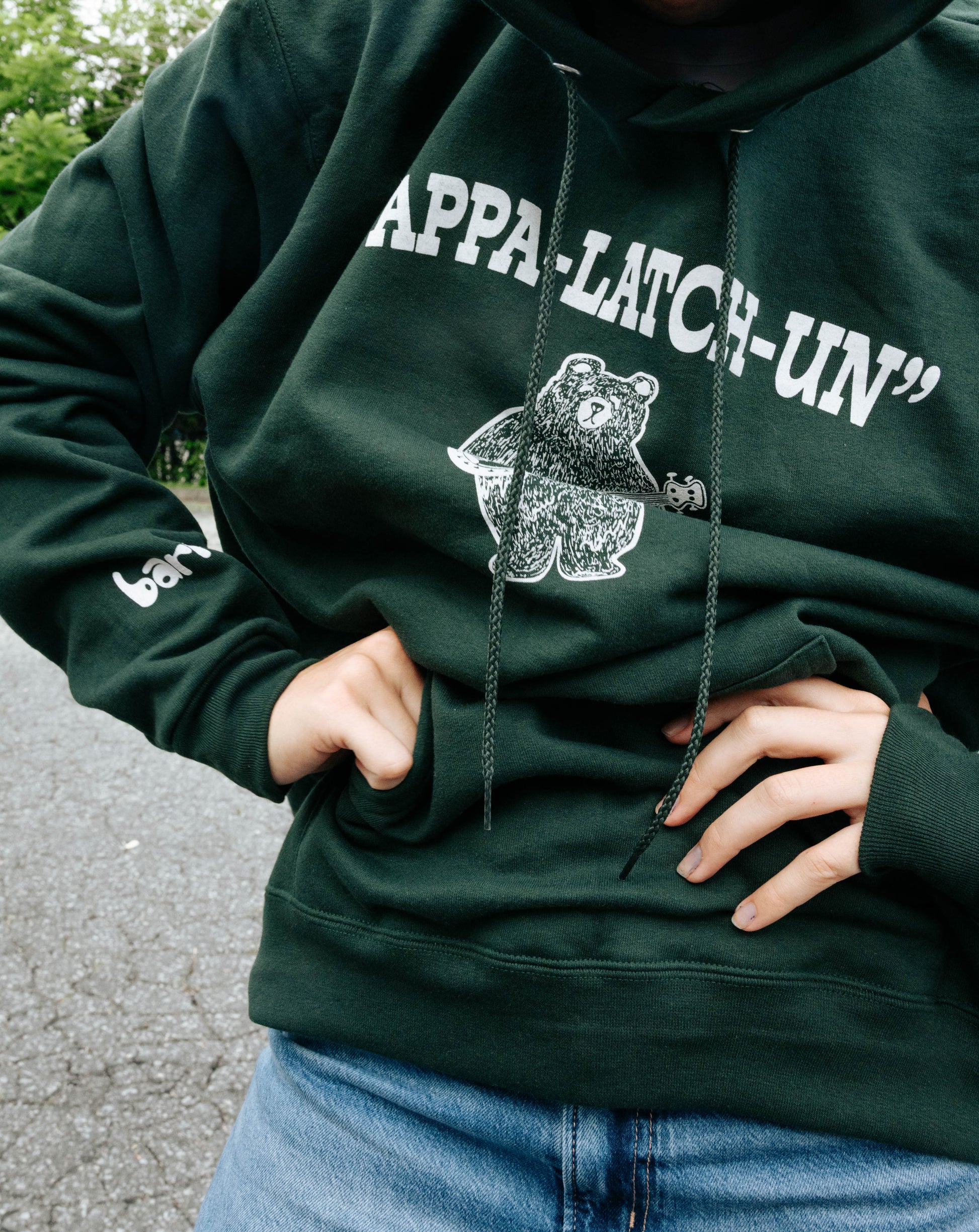APPA-LATCH-UN HOODIE