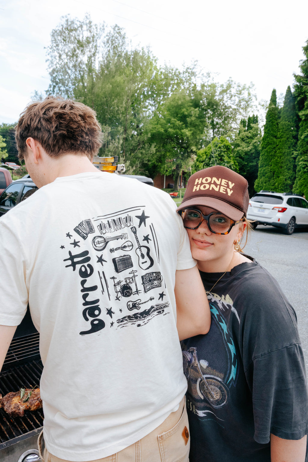 HOWDY T-SHIRT